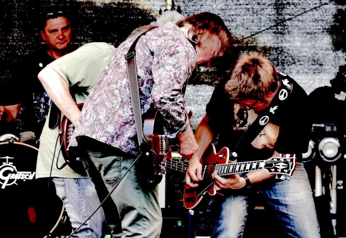 „Loners United“ (Neil Young-Tribute) im Bürgerzentrum Schuhfabrik